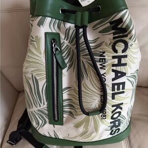NWT Michael Kors Green and Cream Tropical print large Drawstring Bucket Backpack